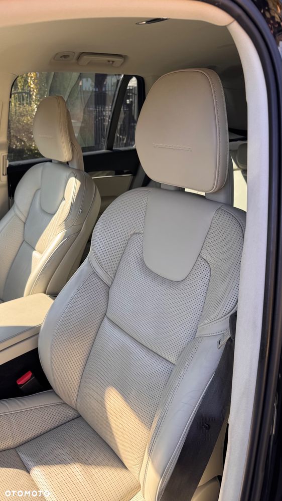 Volvo XC 90 D5 AWD Inscription - 8