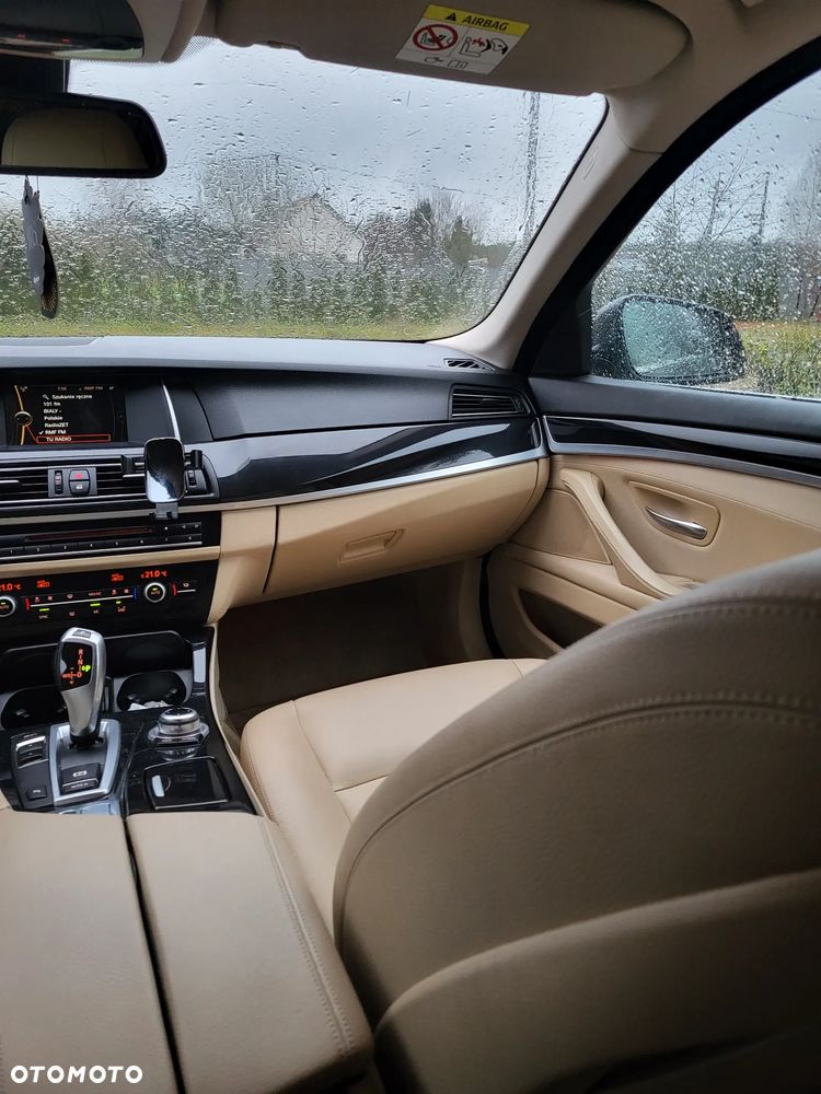 BMW Seria 5 ver-520d - 10