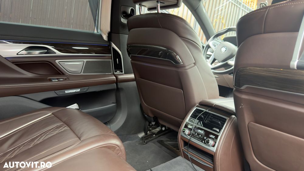 BMW Seria 7 730Ld xDrive - 15