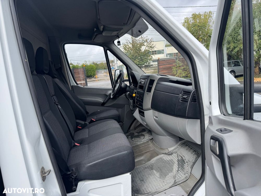 Mercedes-Benz Sprinter - 5