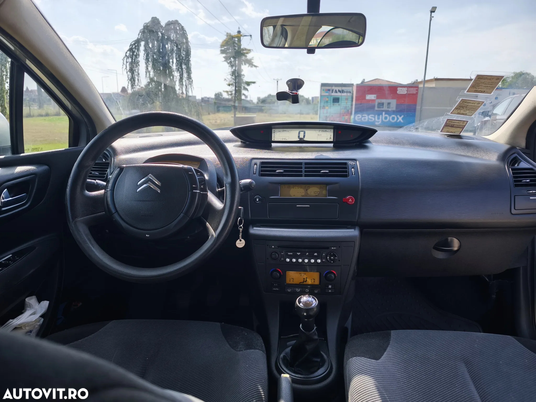 Citroën C4 1.6 HDI 16V SX - 2