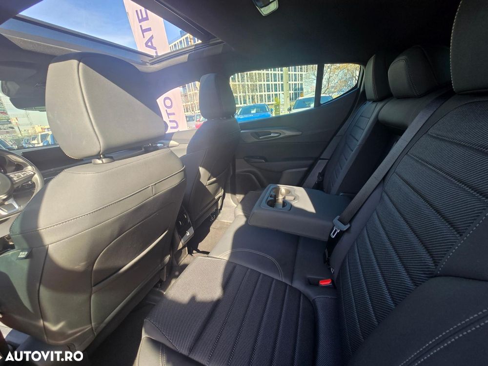 Alfa Romeo Tonale 1.3T PHEV Q4 280 CP AT6 Edizione Speciale - 38