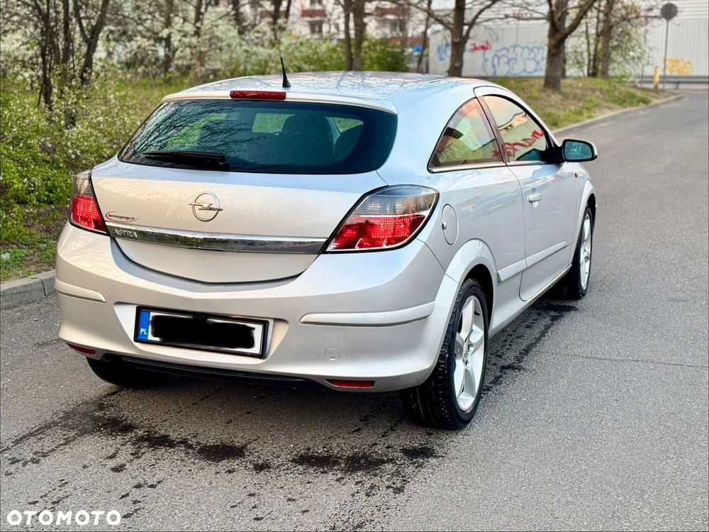 Opel Astra 2.0 T Sport - 3