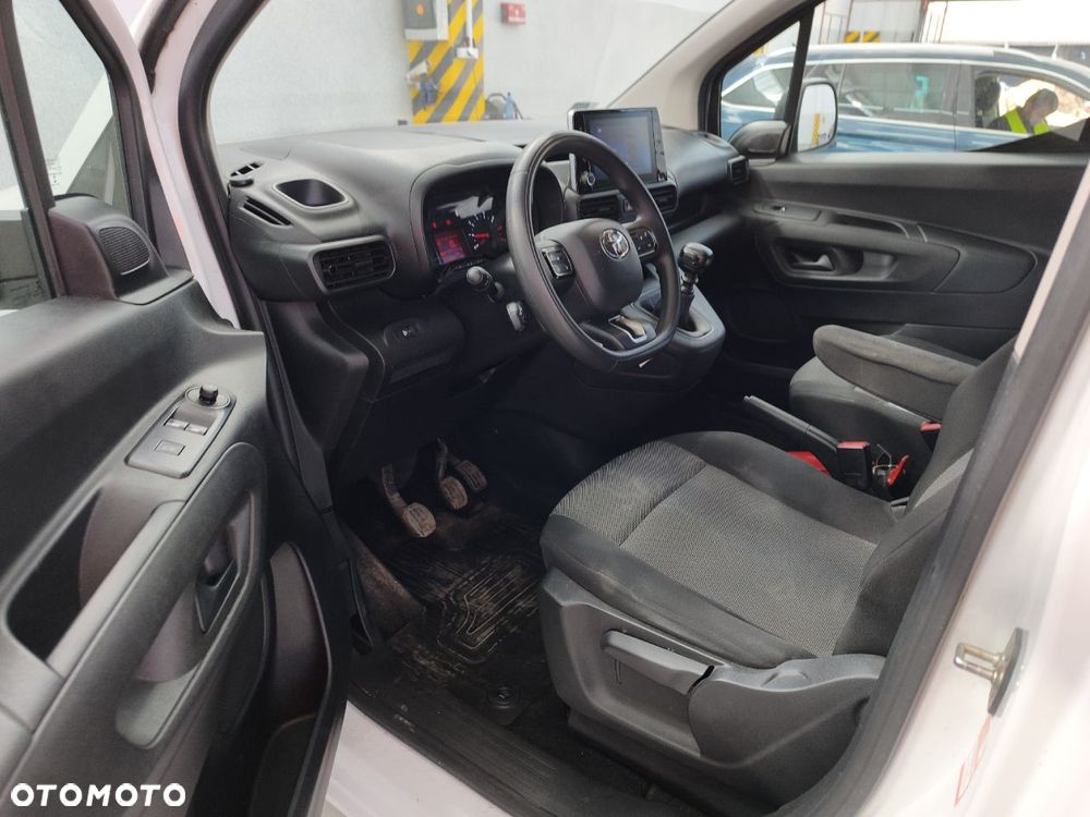 Toyota ProAce Kombi D-4D Medium 2,6t - 18