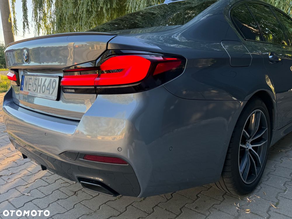 BMW Seria 5 530i xDrive mHEV M Sport sport - 14
