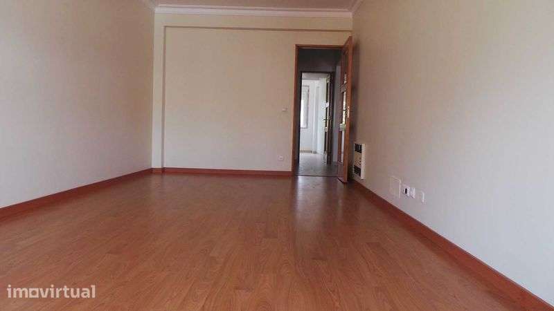 Apartamento em Benfica - Grande imagem: 3/11