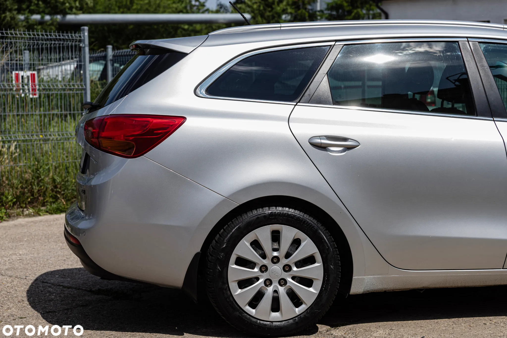 Kia Ceed - 14