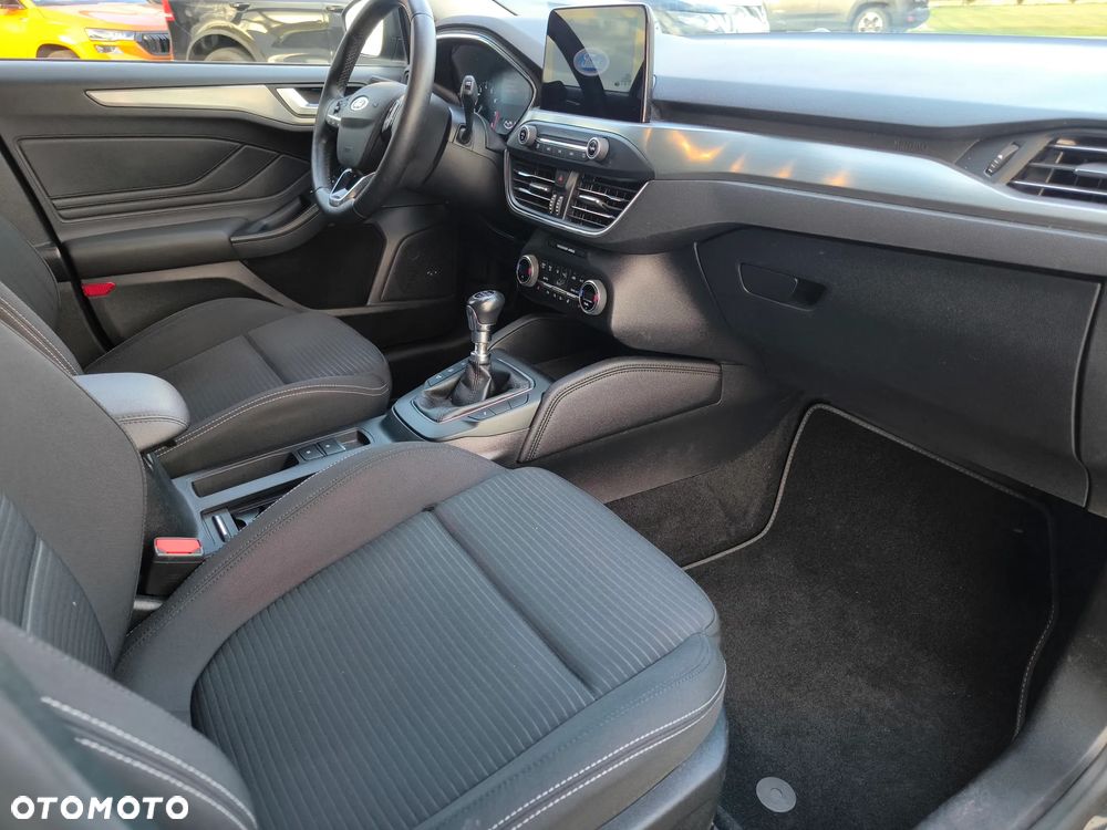 Ford Focus 1.5 EcoBoost STart-Stopp-System TITANIUM - 14