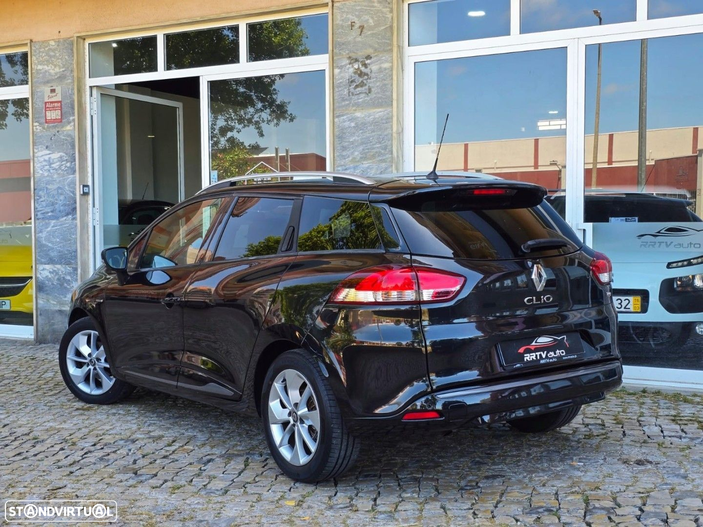 Renault Clio Sport Tourer 0.9 TCe Limited - 11