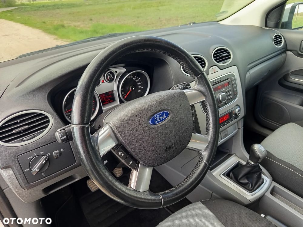 Ford Focus 1.6 16V Concept - 15