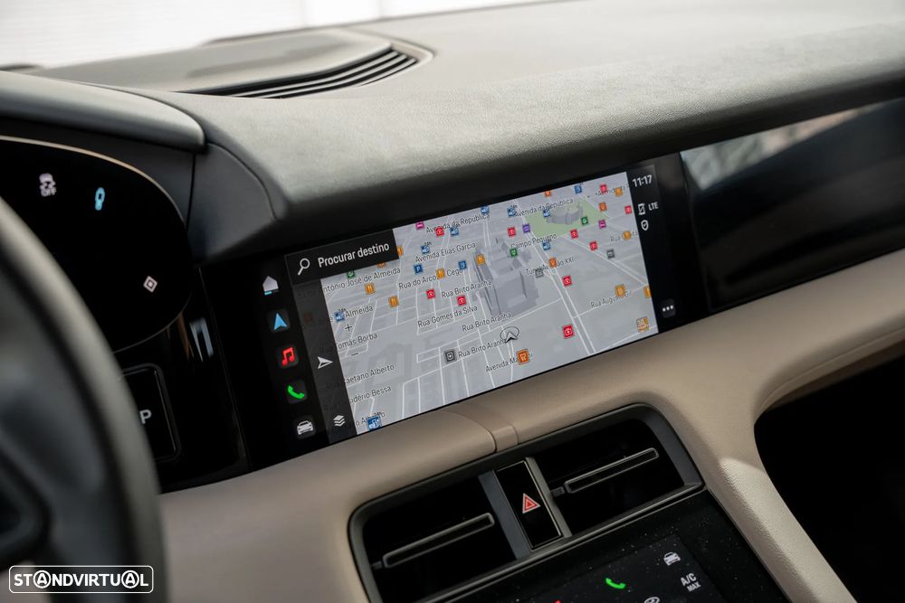 Porsche Taycan Sport Turismo Standard - 21