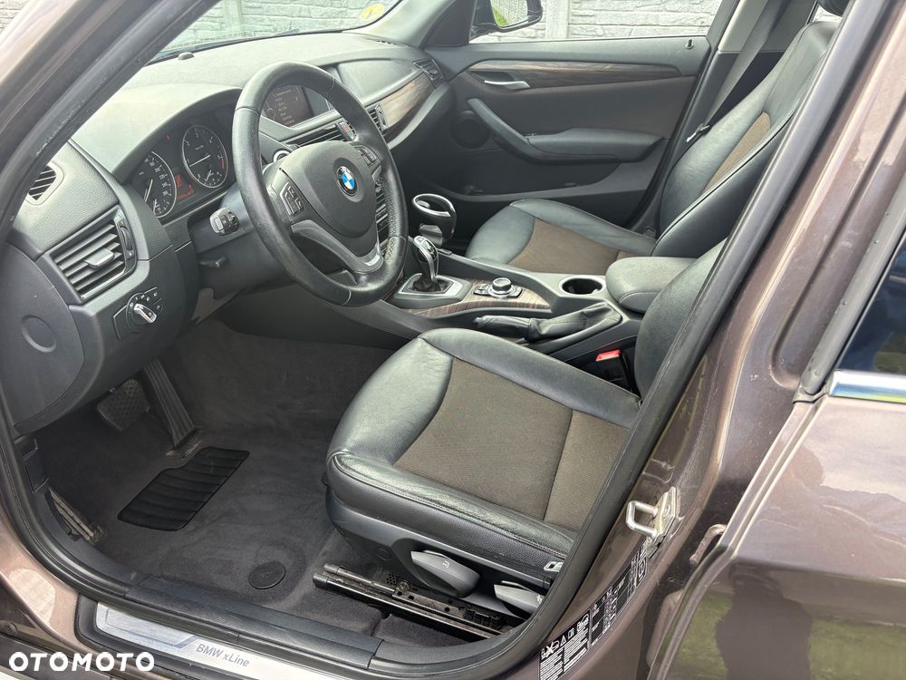 BMW X1 xDrive18d xLine - 10