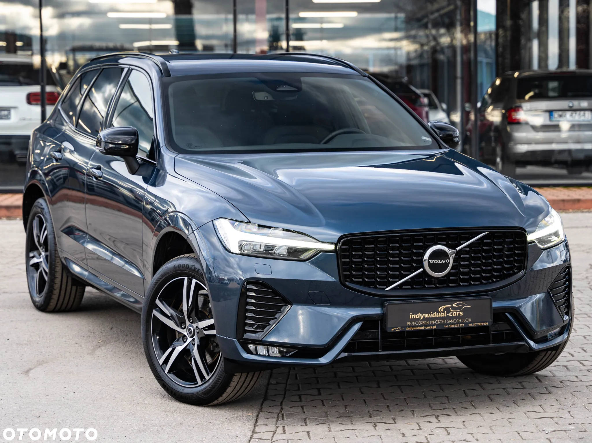 Volvo XC 60 B4 D AWD Ultimate Dark - 4