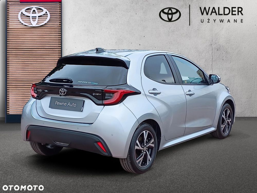 Toyota Yaris Hybrid 1.5 Style - 6