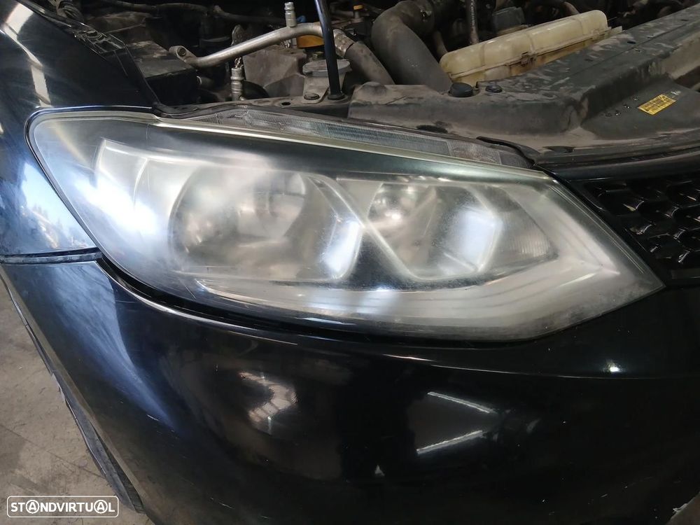 Ótica / farol direita NISSAN Pulsar Hatchback (C13) - 1