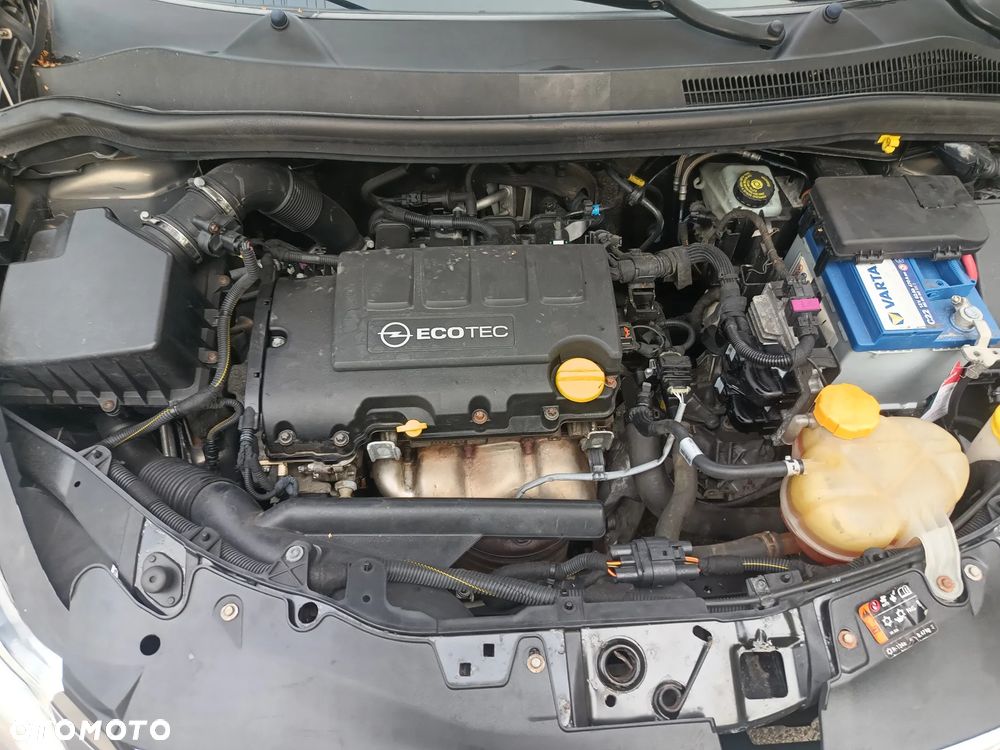 Opel Corsa 1.4 16V 150 Jahre - 23