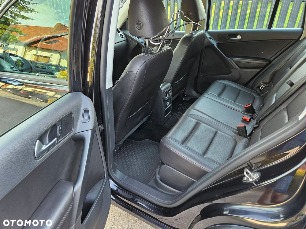 Volkswagen Tiguan - 19
