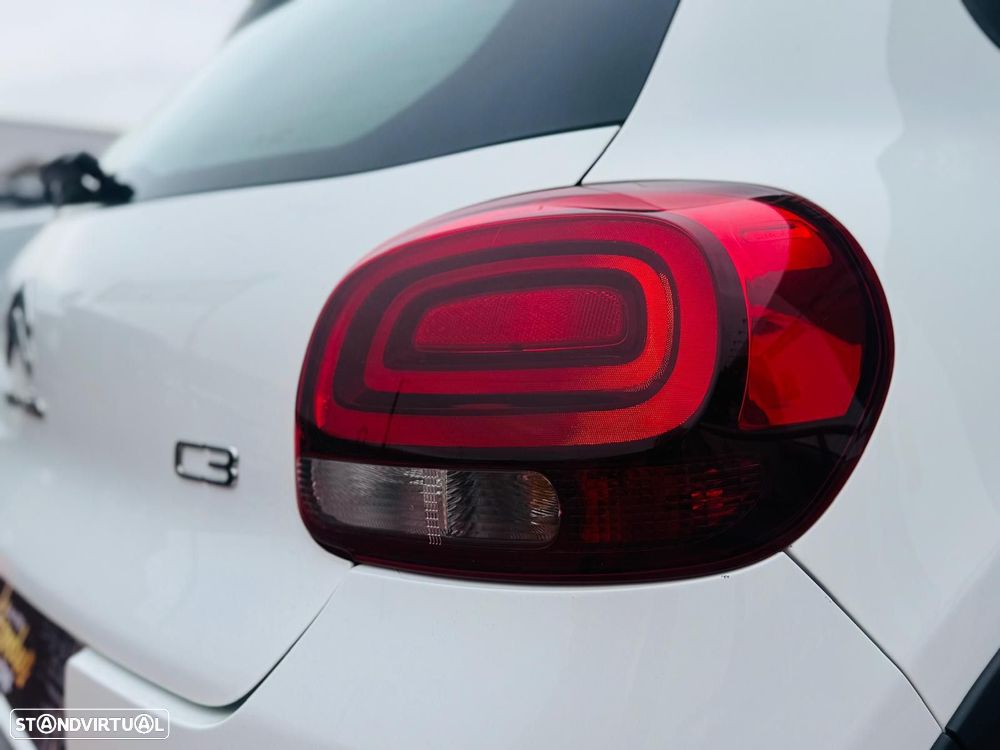 Citroën C3 1.2 PureTech C-Series - 16