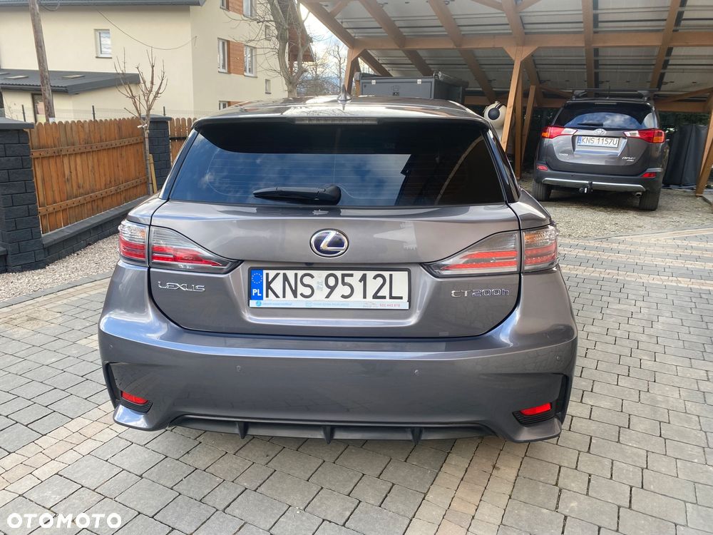 Lexus CT ver-200h-comfort - 6