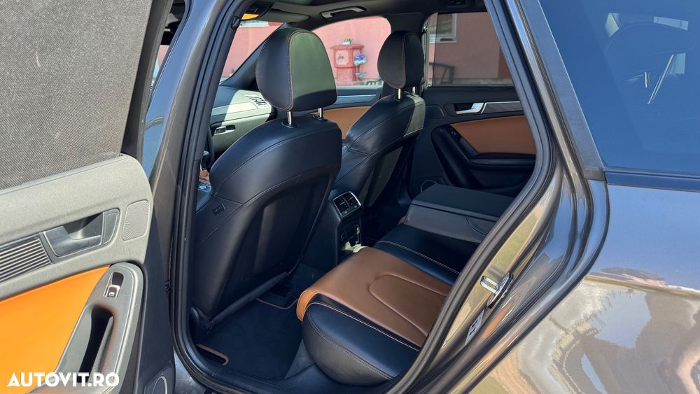 Audi A4 2.0 TDI DPF multitronic S line Sportpaket - 19