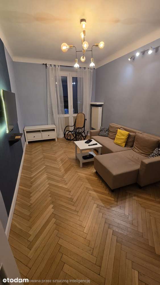 Wynajmę 50m² blisko Łazienek, świetna komunikacja! Od zaraz.