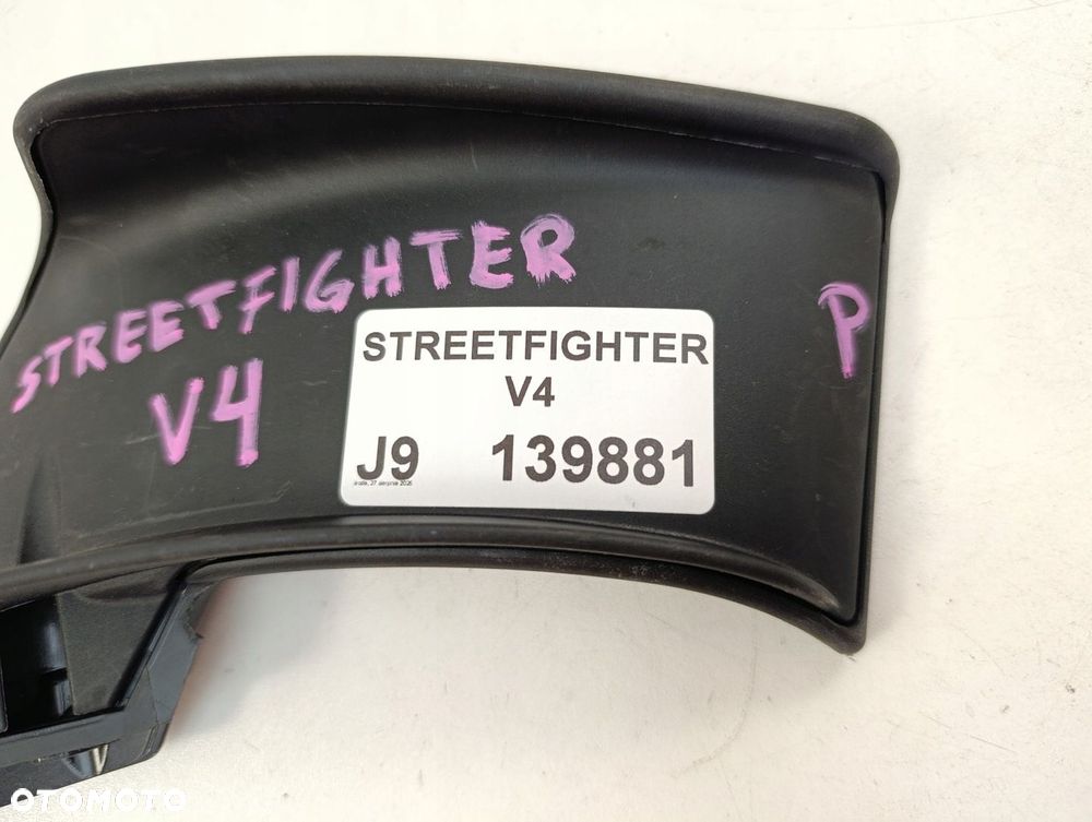 DUCATI STREETFIGHTER V4 LOTKA PŁETWA WYPEŁNIENIE PRAWE - 6