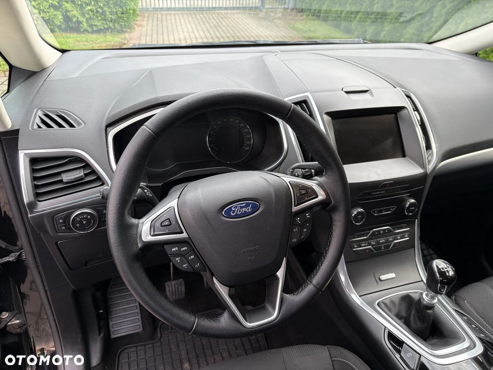 Ford S-Max 2.0 EcoBlue Titanium - 29