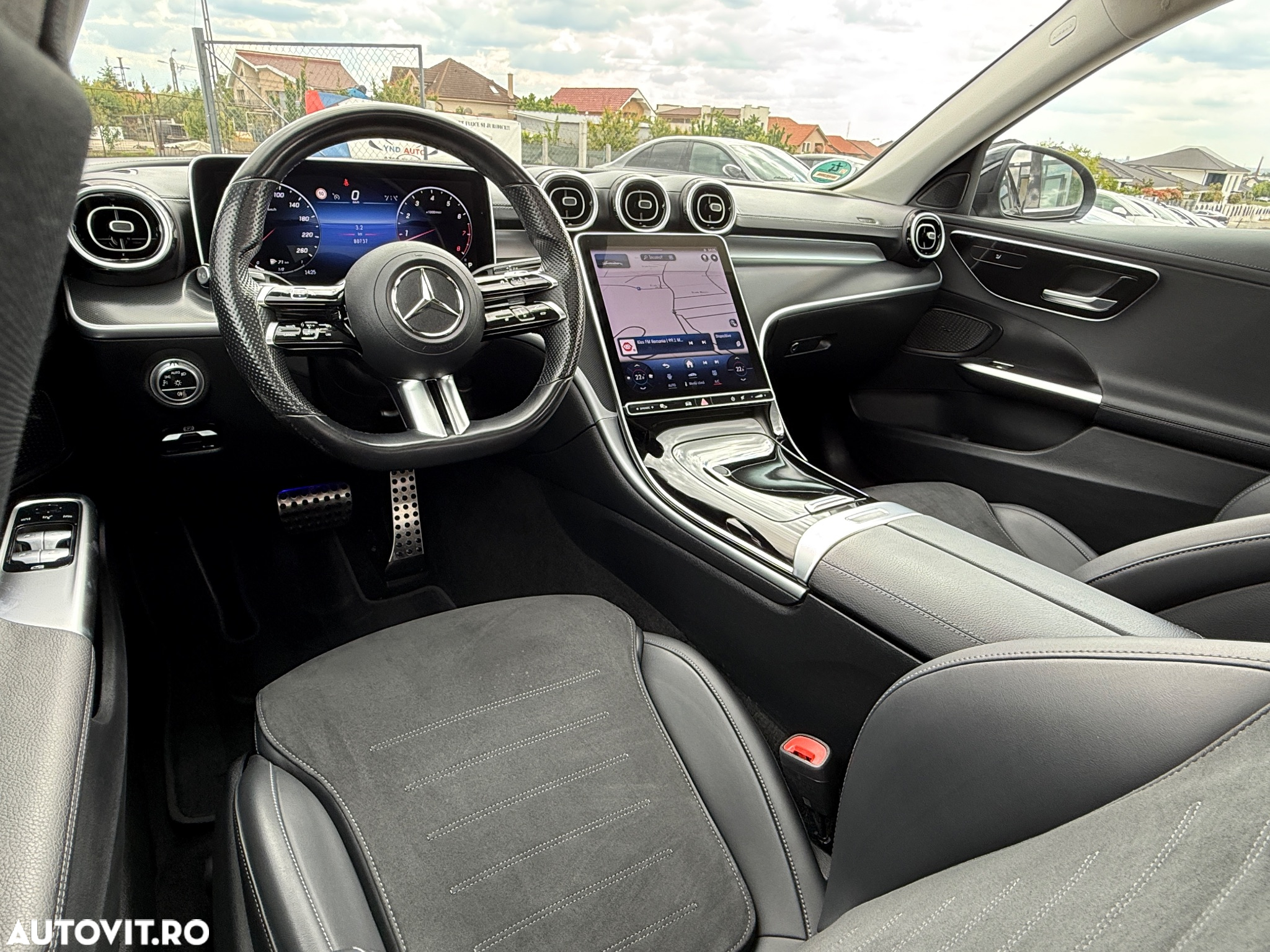 Mercedes-Benz C 180 T 9G-TRONIC AMG Line - 6