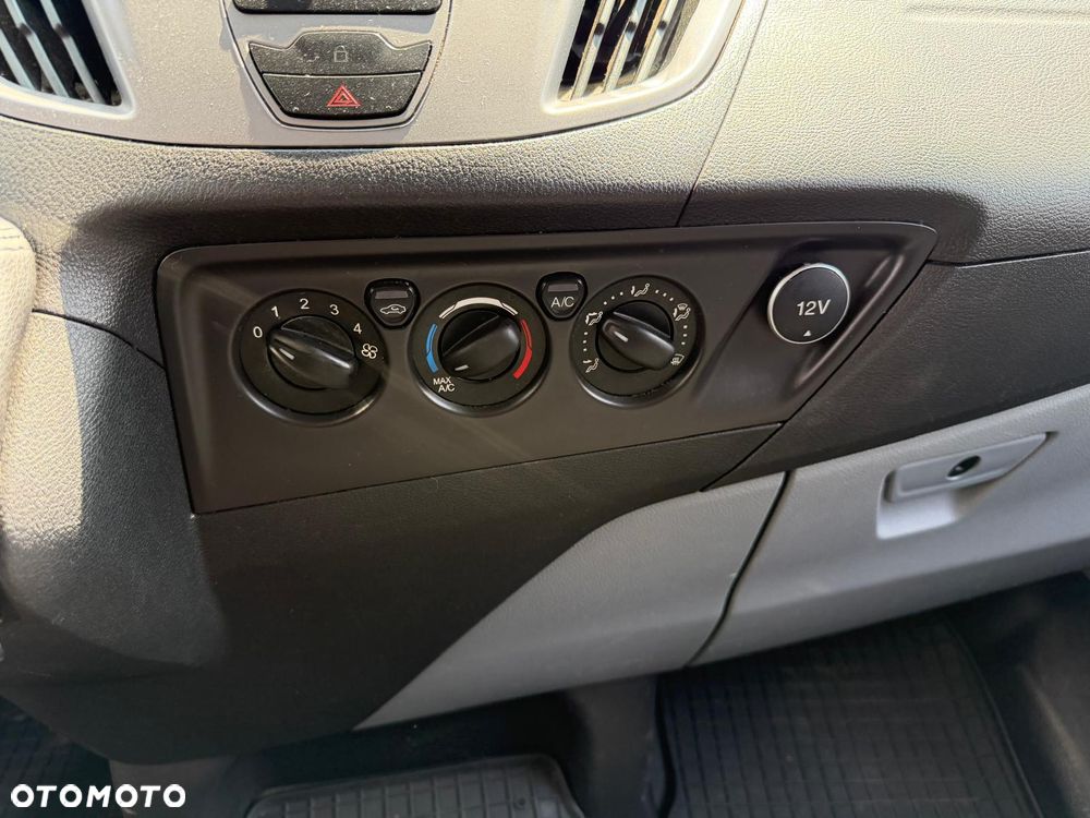Ford Transit Custom - 8