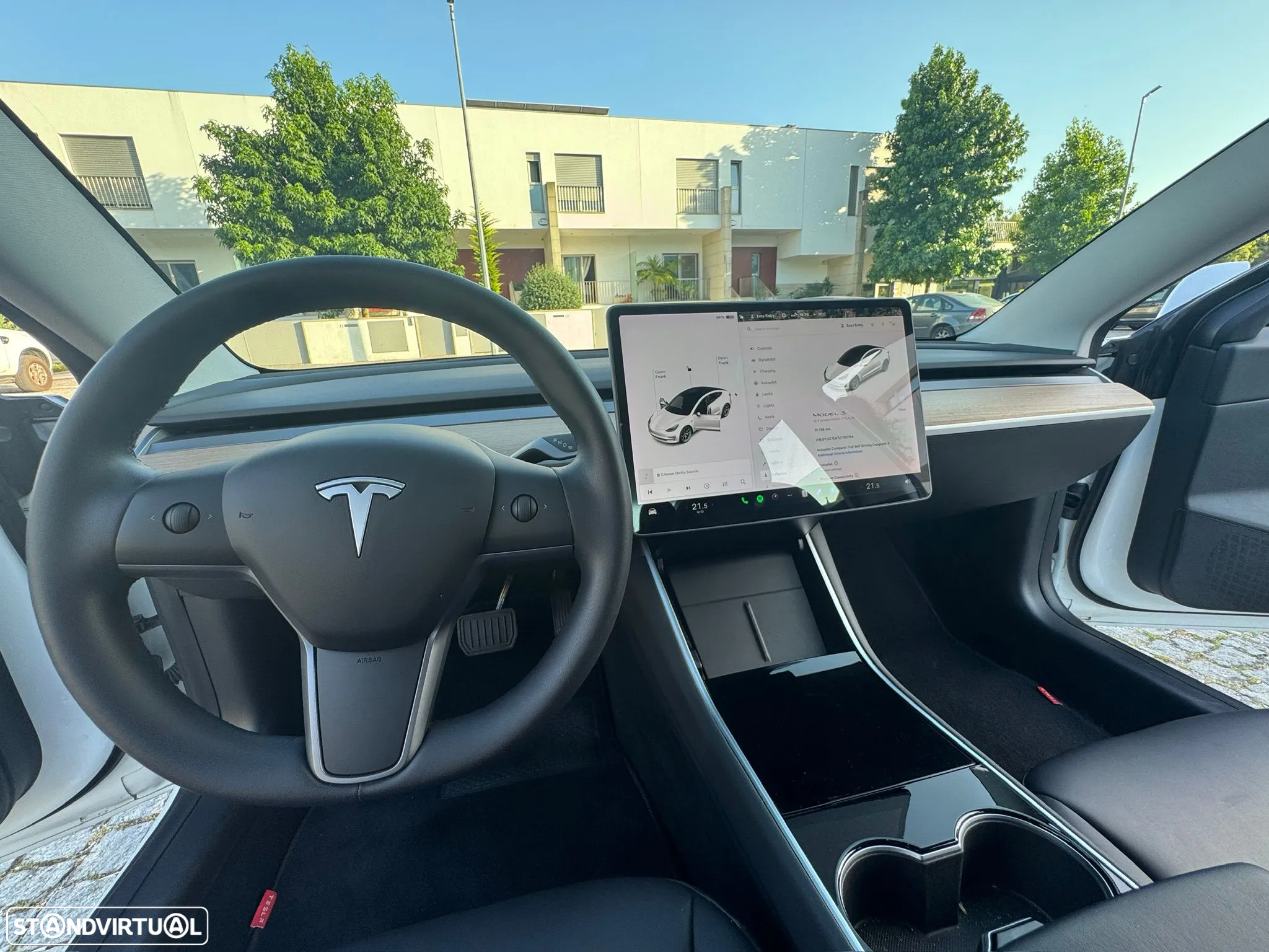 Tesla Model 3 Standard Range Plus RWD - 25