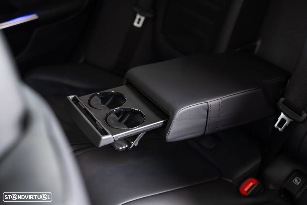 Mercedes-Benz C 300 de AMG Line - 18