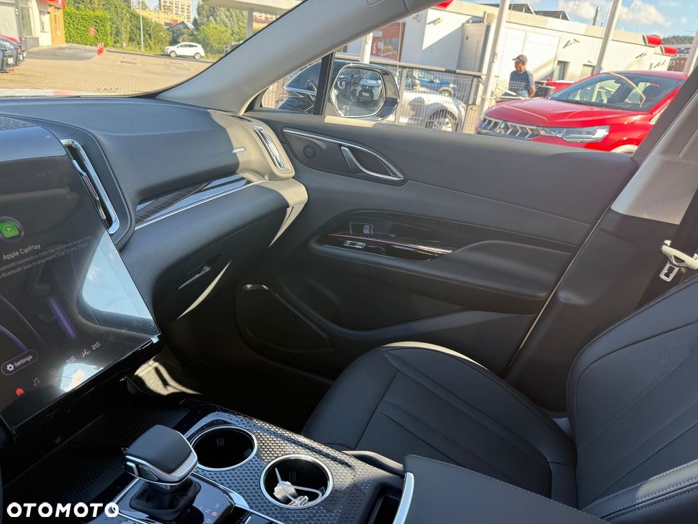 Hongqi HS3 1.5T FWD - 14