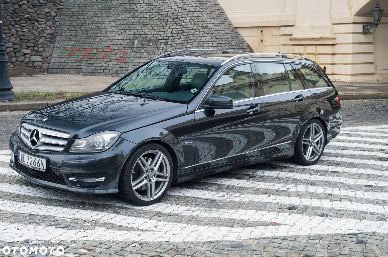 Mercedes-Benz Klasa C 250 (BlueTEC) d 4Matic T 7G-TRONIC AMG Line - 6