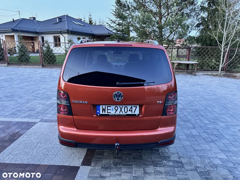 Volkswagen Touran 1.4 TSI Cross - 4