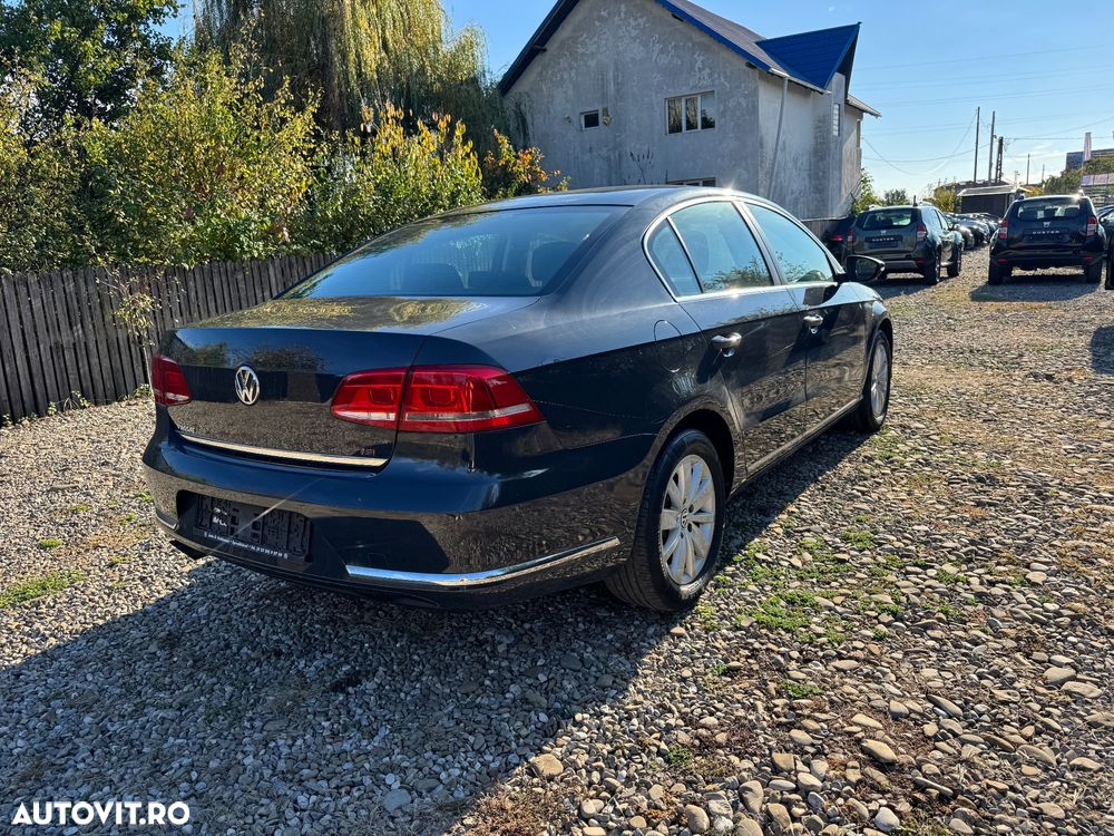 Volkswagen Passat 2012 photo 3