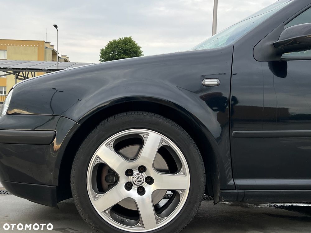 Volkswagen Golf - 4
