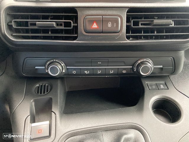 Citroën BERLINGO XL 1.5 HDI IVA DEDUTIVEL - 15