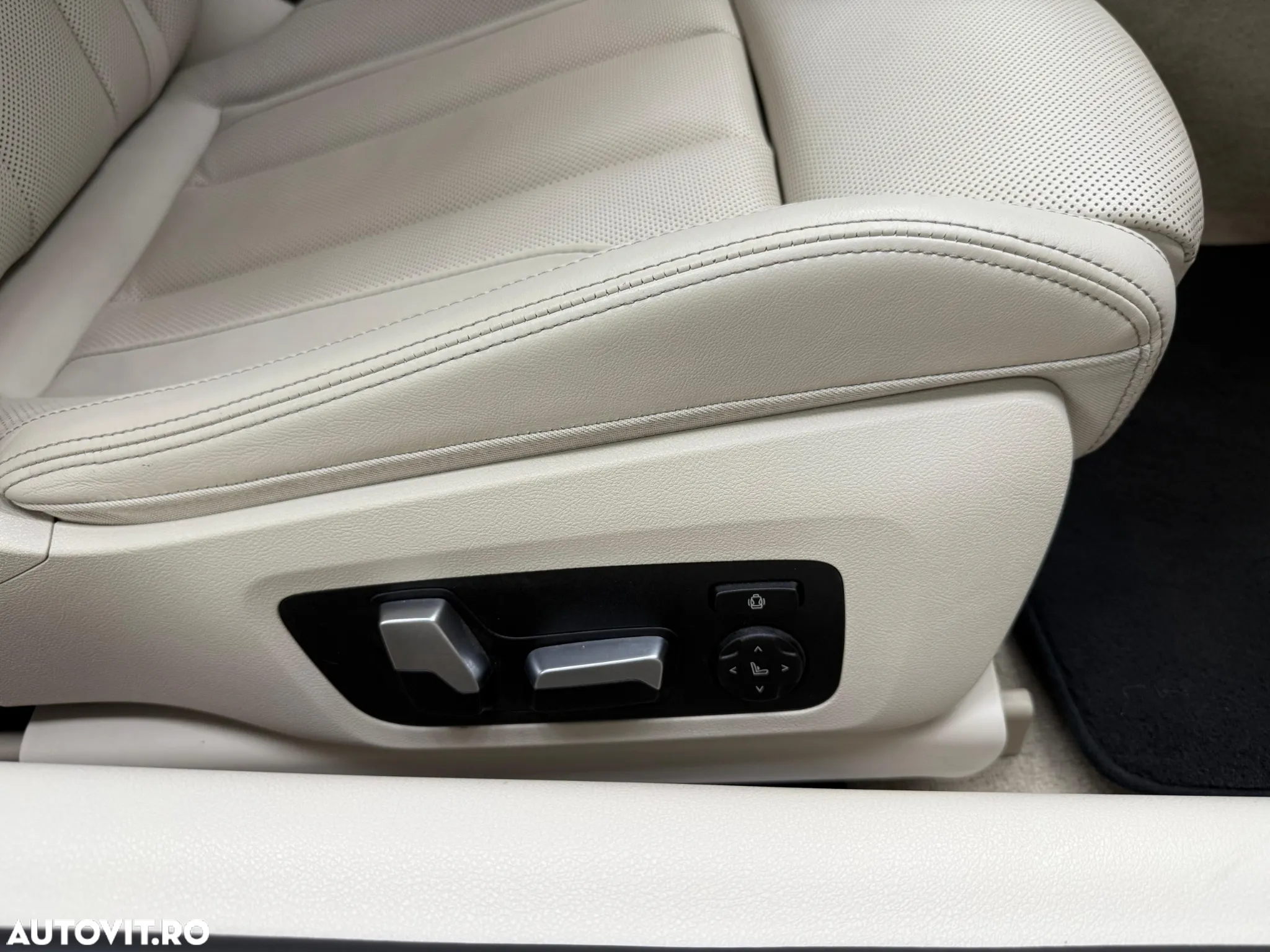 BMW Seria 8 840d xDrive - 28