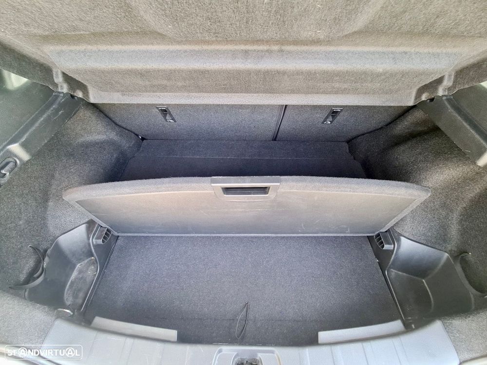 Nissan Qashqai 1.2 DIG-T N-Connecta 18 - 16