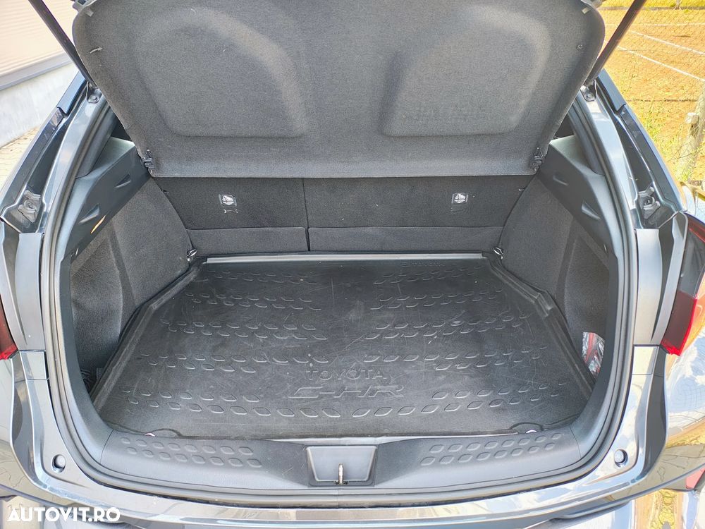 Toyota C-HR 1.8 HSD 122 CP 4x2 CVT C-enter - 11