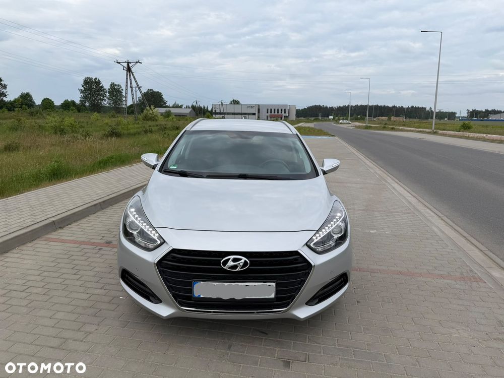 Hyundai i40 1.7 CRDi Comfort - 2