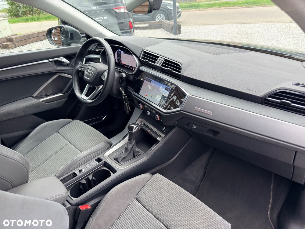 Audi Q3 Sportback 35 TDI S tronic S line - 22