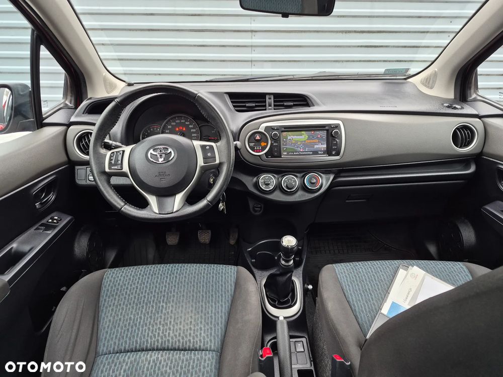 Toyota Yaris 1.33 Premium - 17