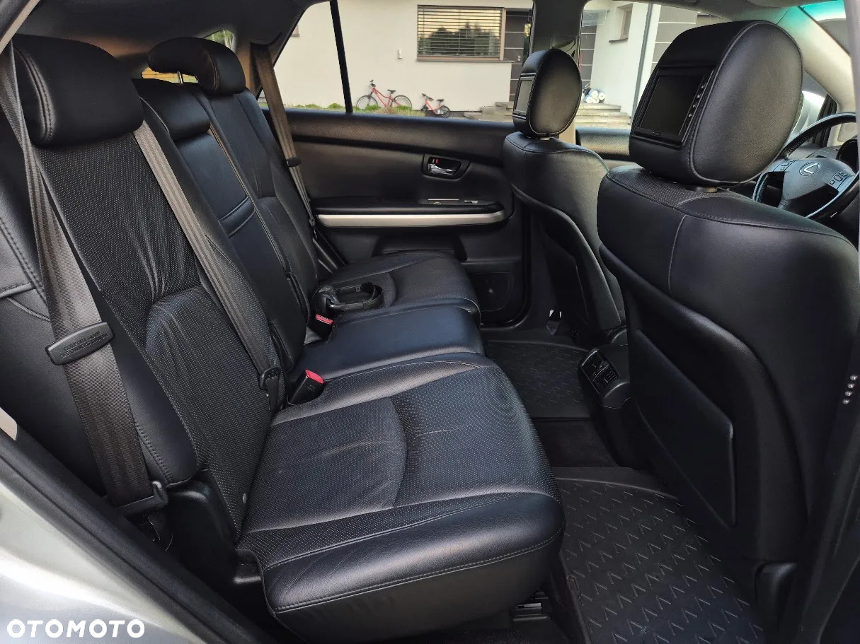 Lexus RX - 18