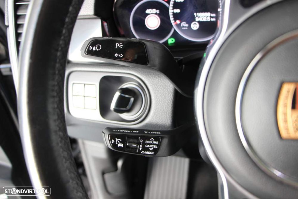 Porsche Cayenne S - 35