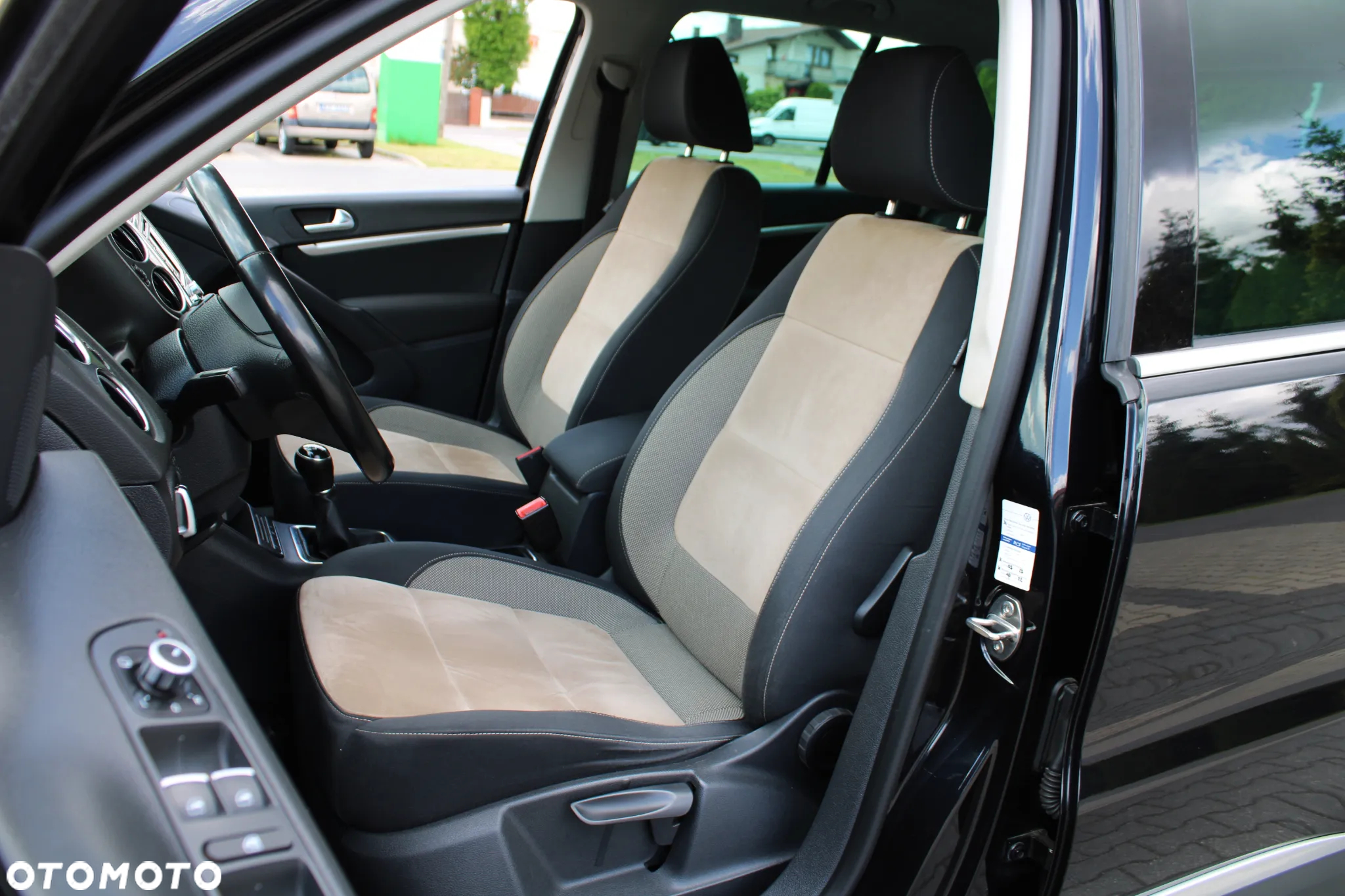 Volkswagen Tiguan - 27