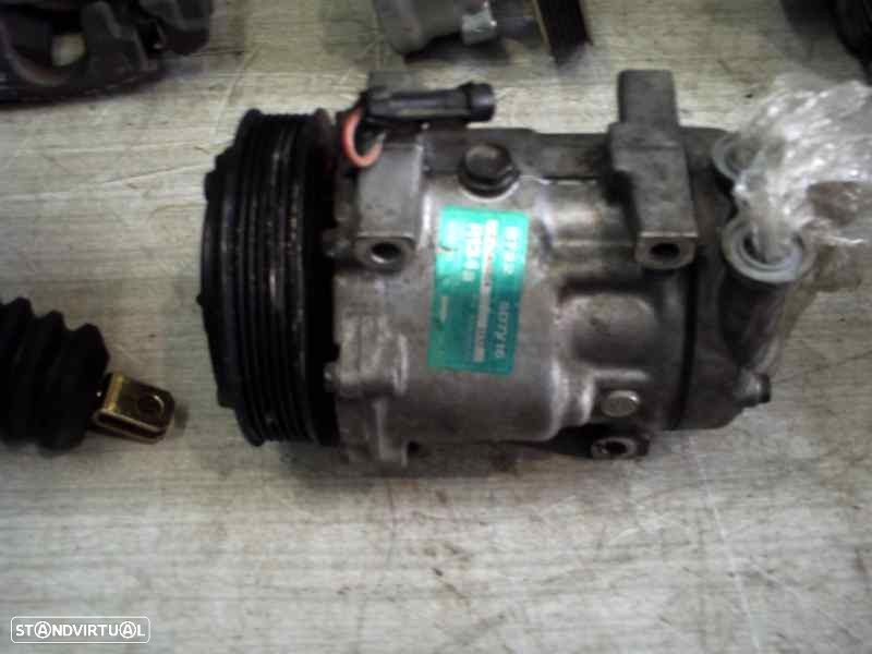 COMPRESSOR DE AR CONDICIONADO - 1