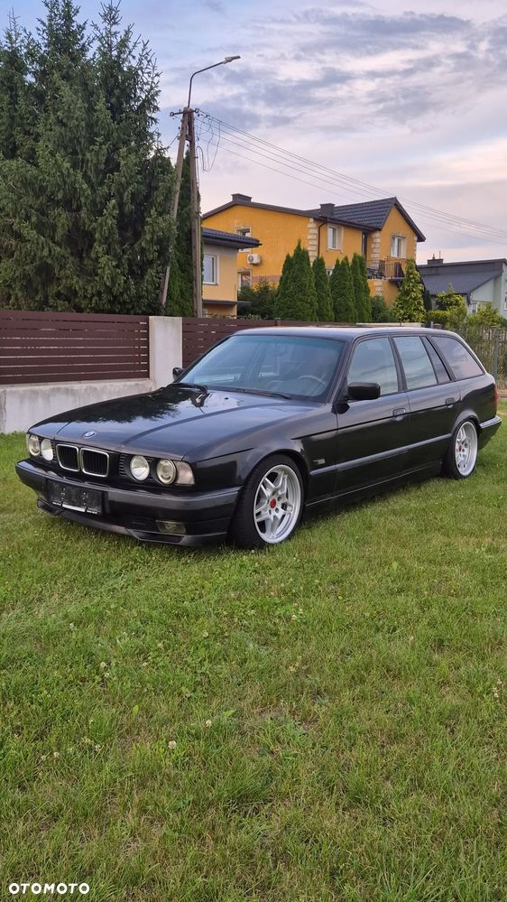 BMW Seria 5 540i - 2