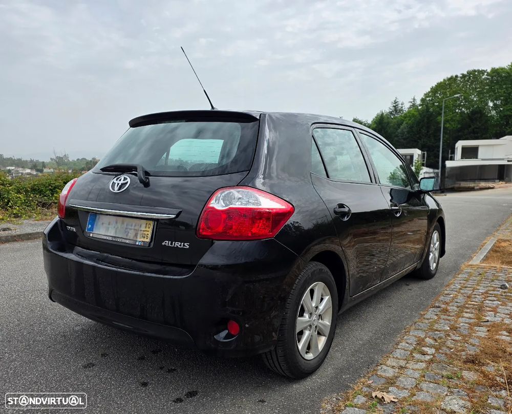 Toyota Auris 1.4 D-4D AC - 4