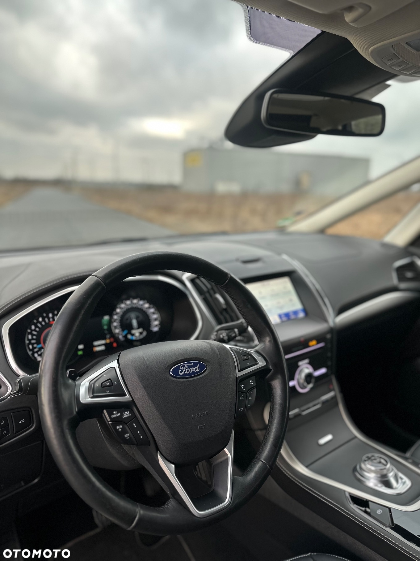 Ford S-Max 2.0 EcoBlue Vignale - 28